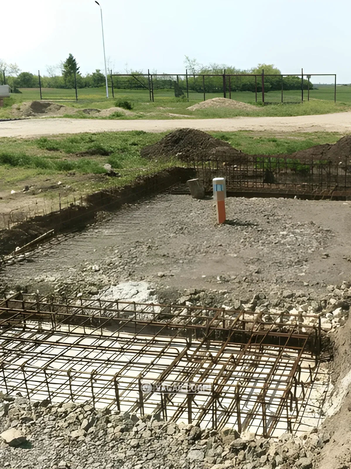 Armatura temelja sa cevima za kablove